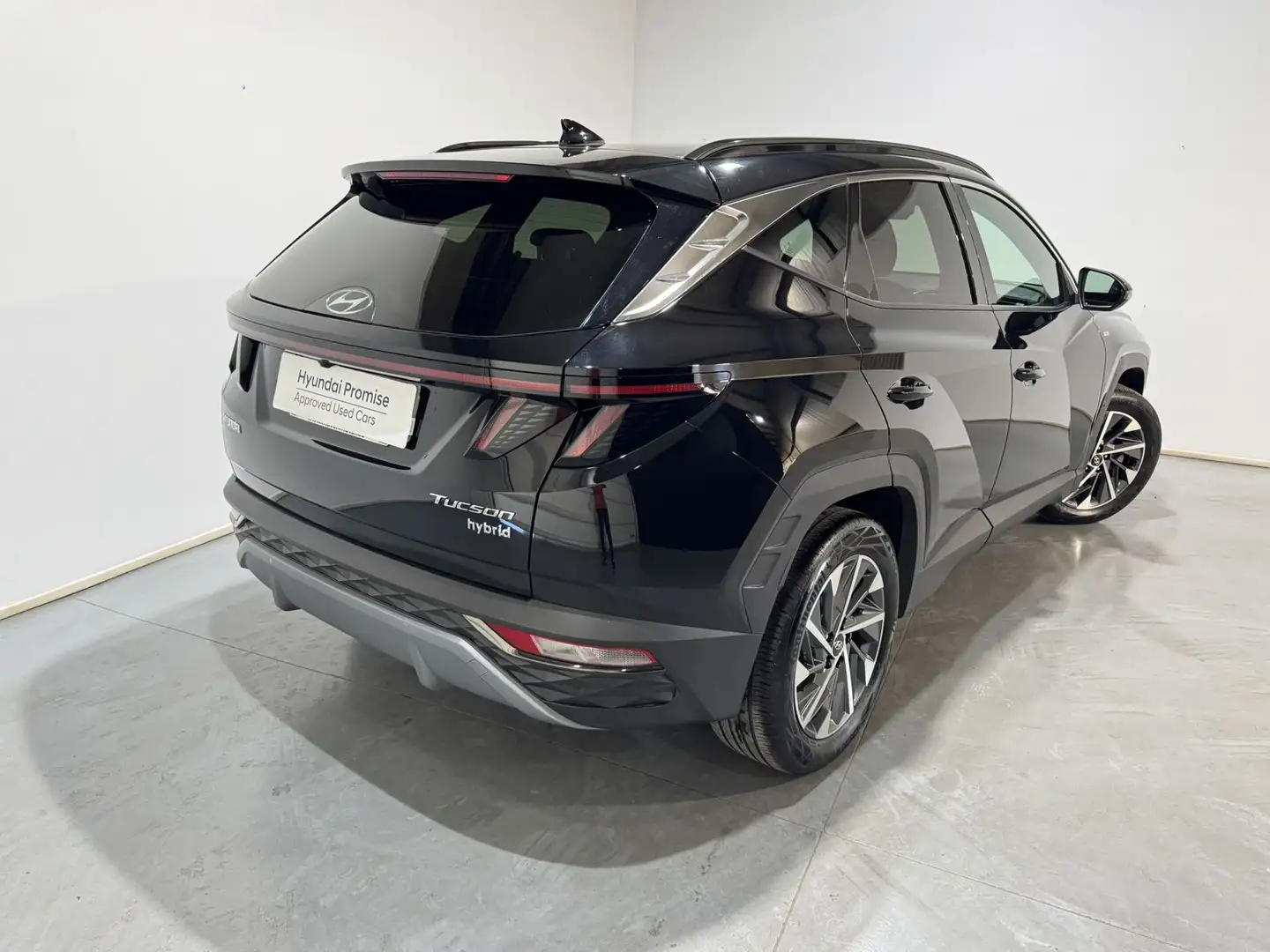 Hyundai TUCSON 1.6 TGDI 48V Tecno Sky 4x2 Nero - 2