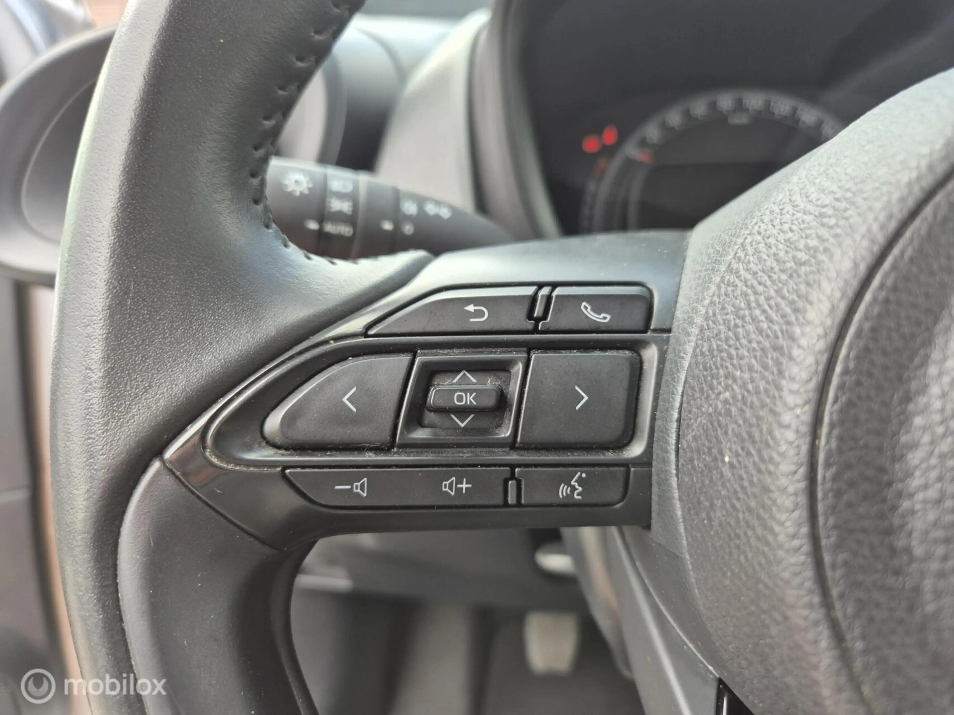 Toyota Aygo X 1.0 VVT-i MT Play I Camera I Adap cruise I Lane as — photo 12