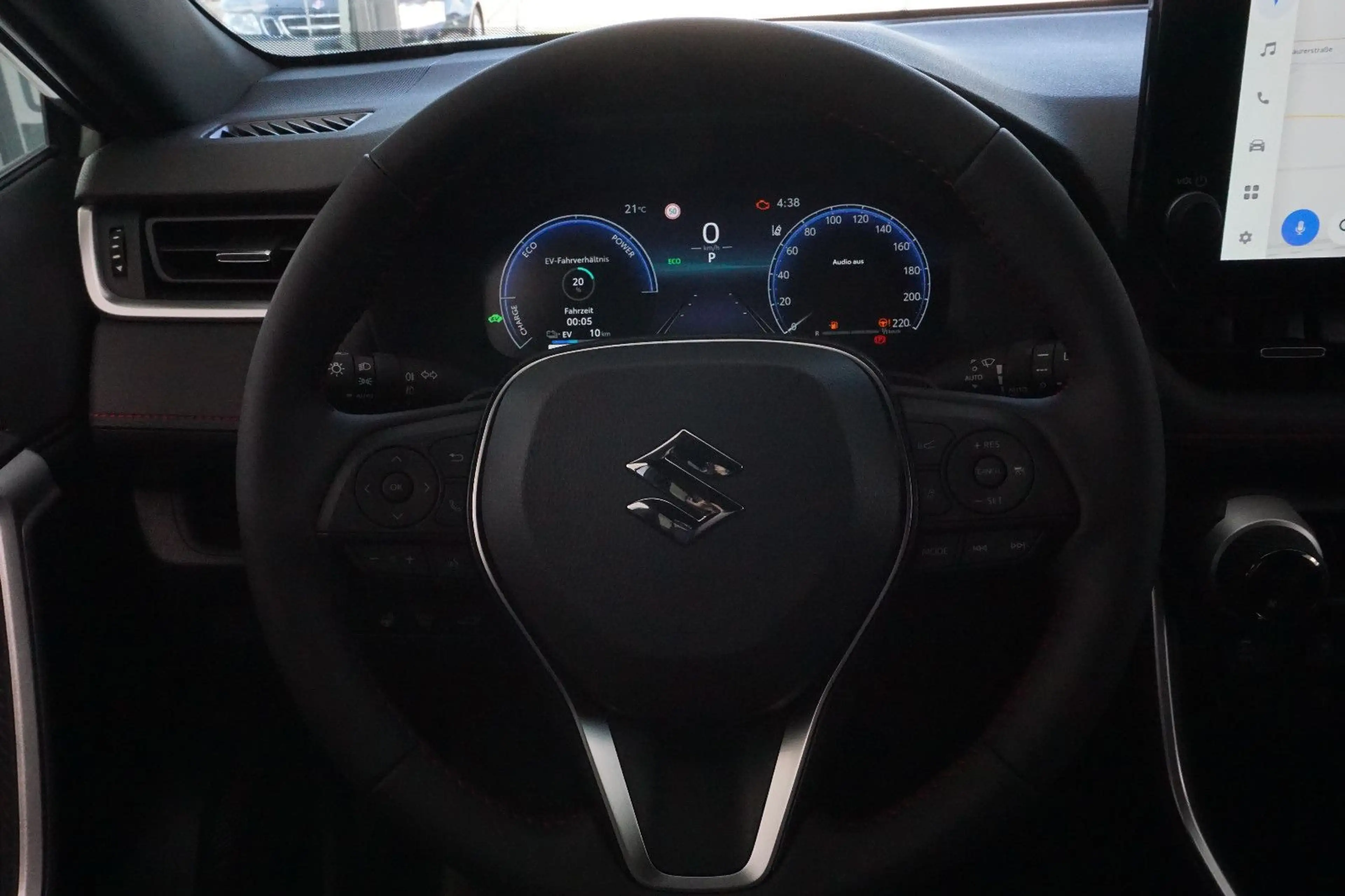 Suzuki Across 2.5 Plug-In Hybrid Comfort+ E-Four — photo 11