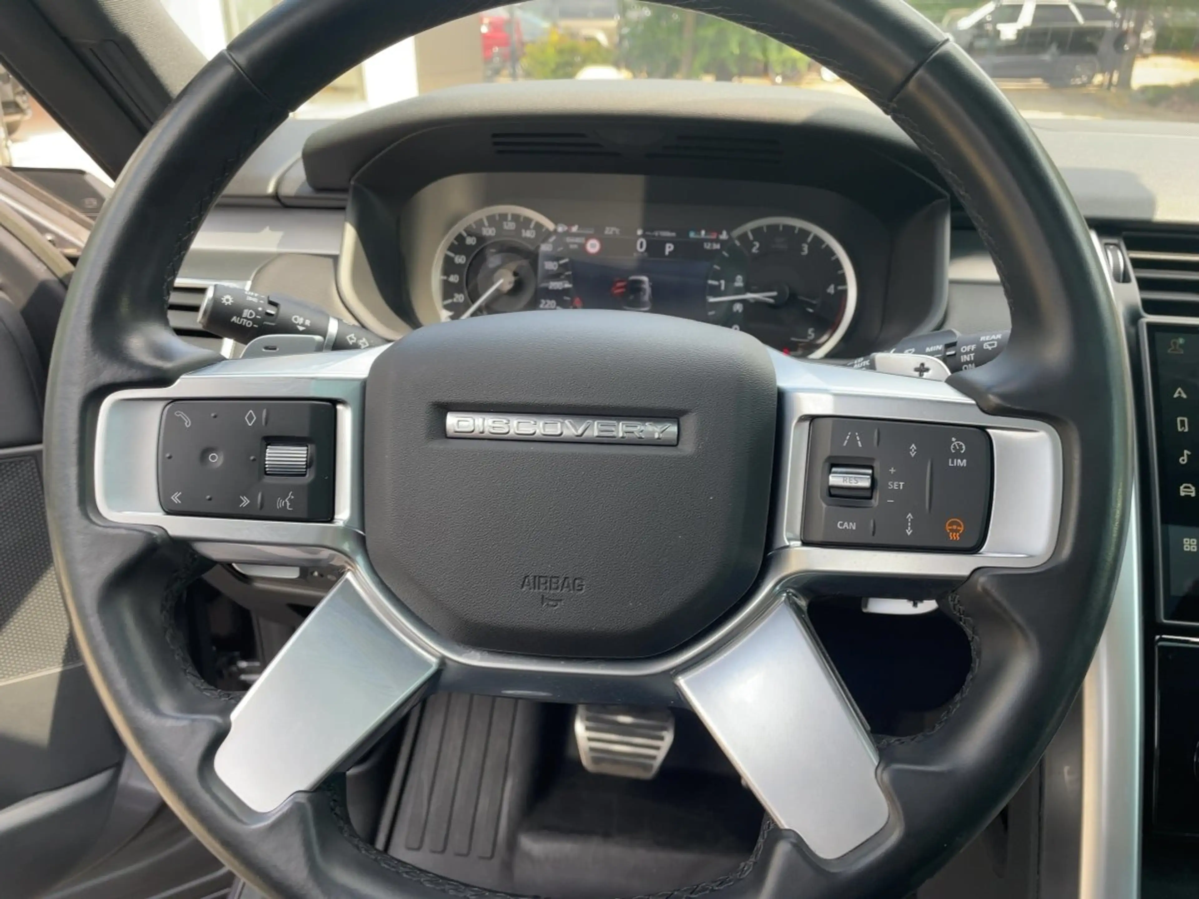 Land Rover Discovery 5 R-Dynamic SE D250 360-CAM ACC CAM — photo 12