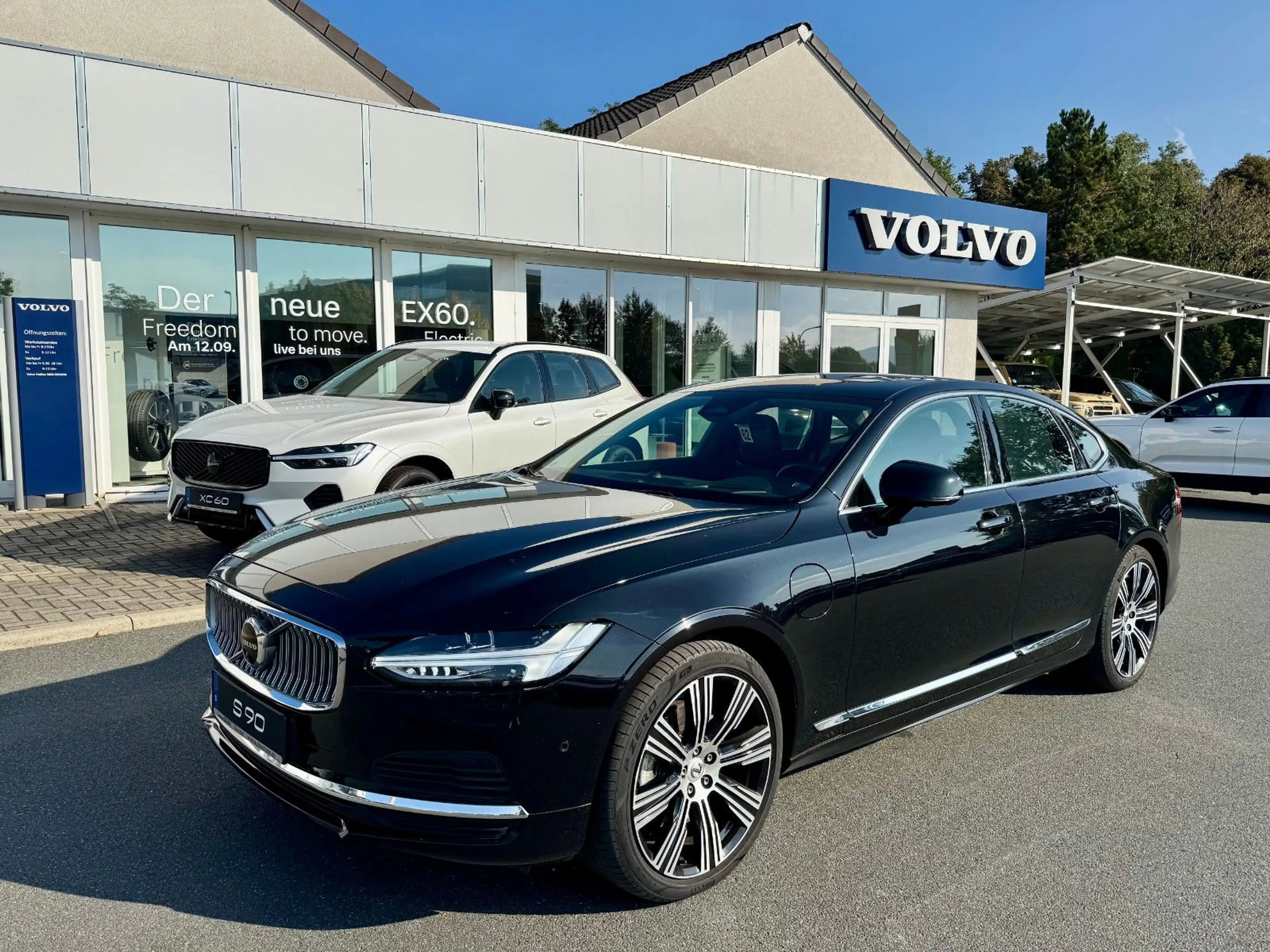 Volvo S90 T8 Ultimate Bright Recharge Plug-In Hybrid