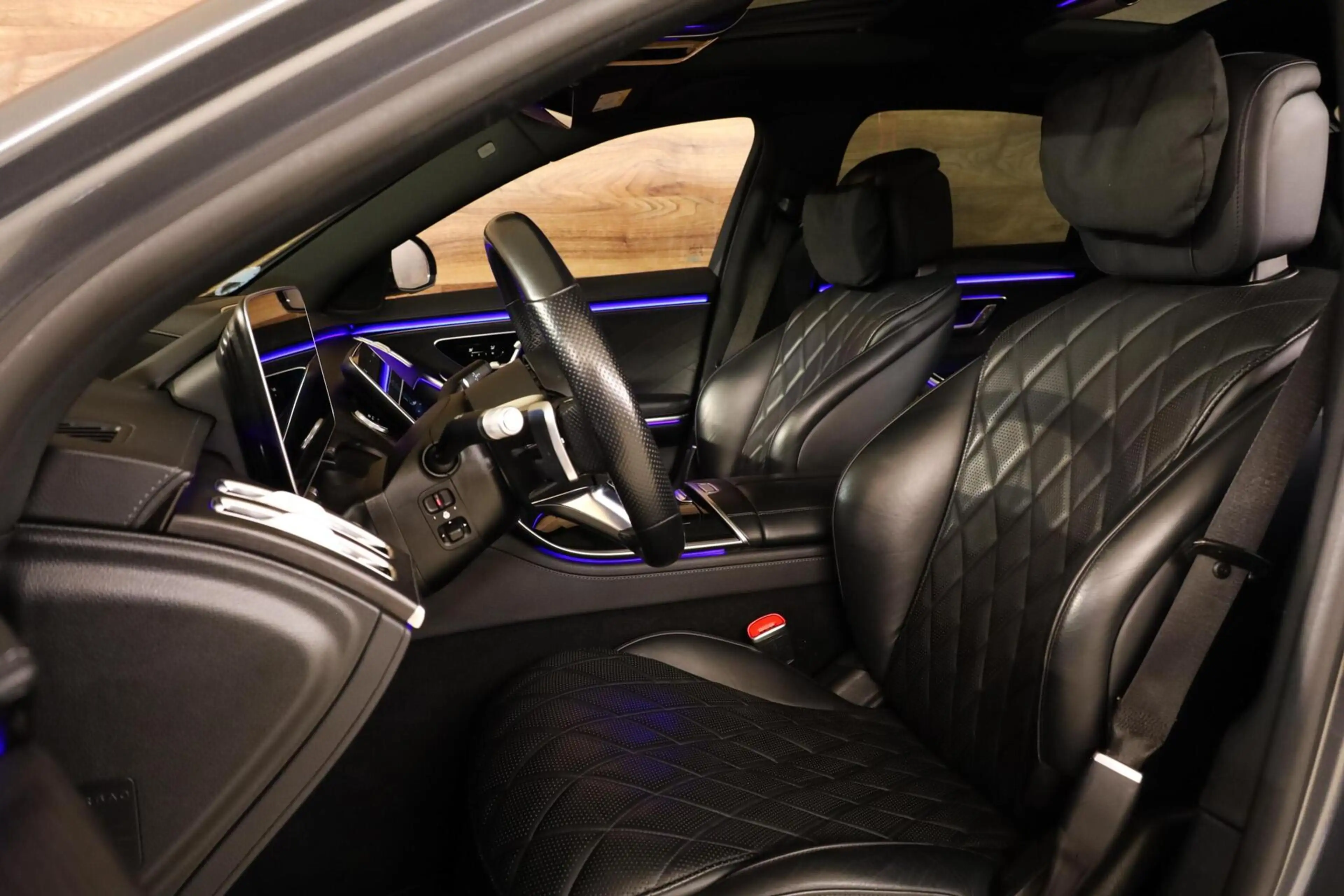 Mercedes-Benz S 580 e AMG Line — photo 7