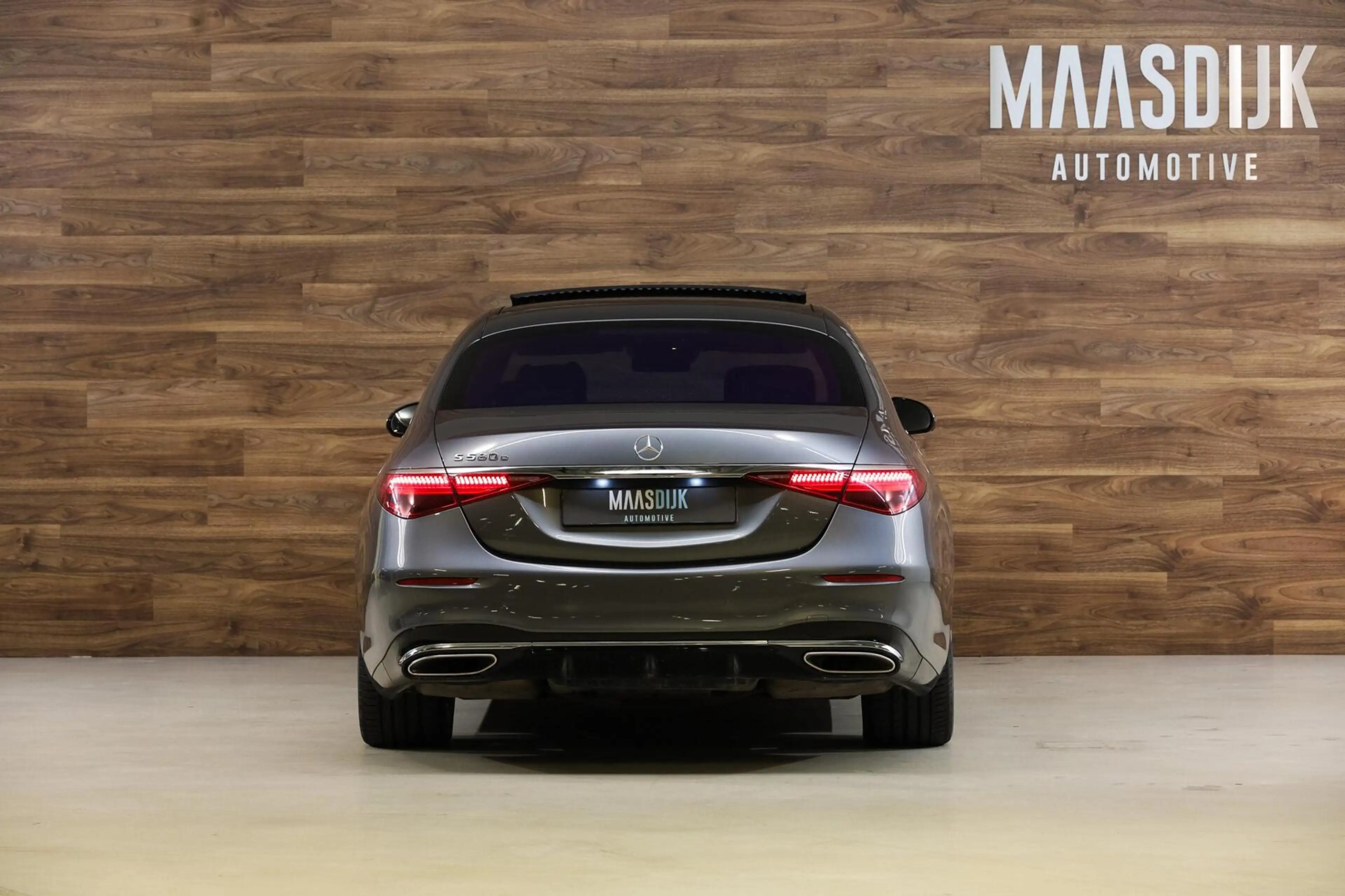 Mercedes-Benz S 580 e AMG Line — photo 10