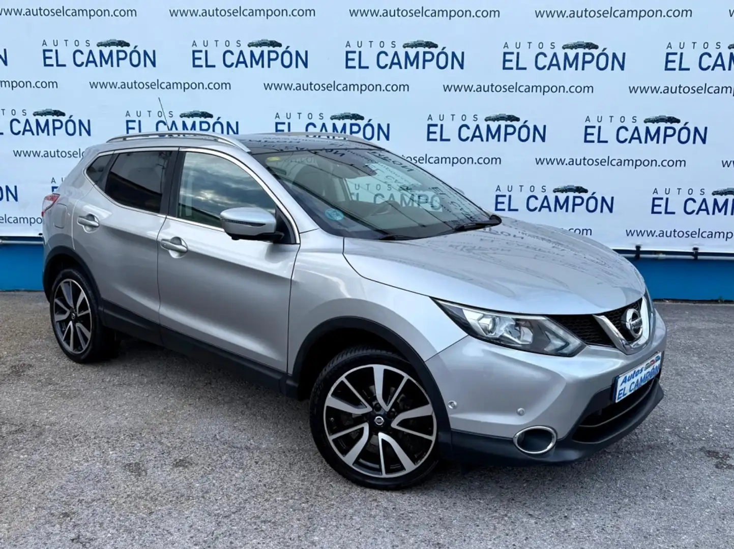 Nissan Qashqai 1.6dCi Tekna 4x2 XTronic Grijs - 2