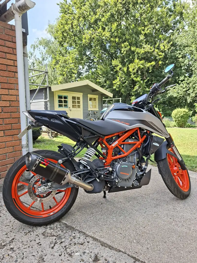 KTM 390 Duke Gris - 1