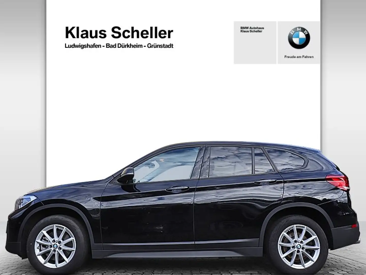BMW X1 xDrive20d Driving Assitant Plus - ACC Schwarz - 2