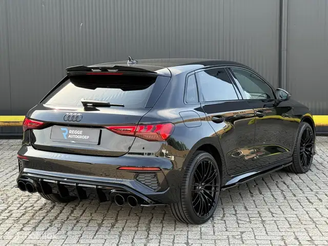 Audi A3 view 3