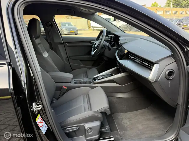 Audi A3 view 16