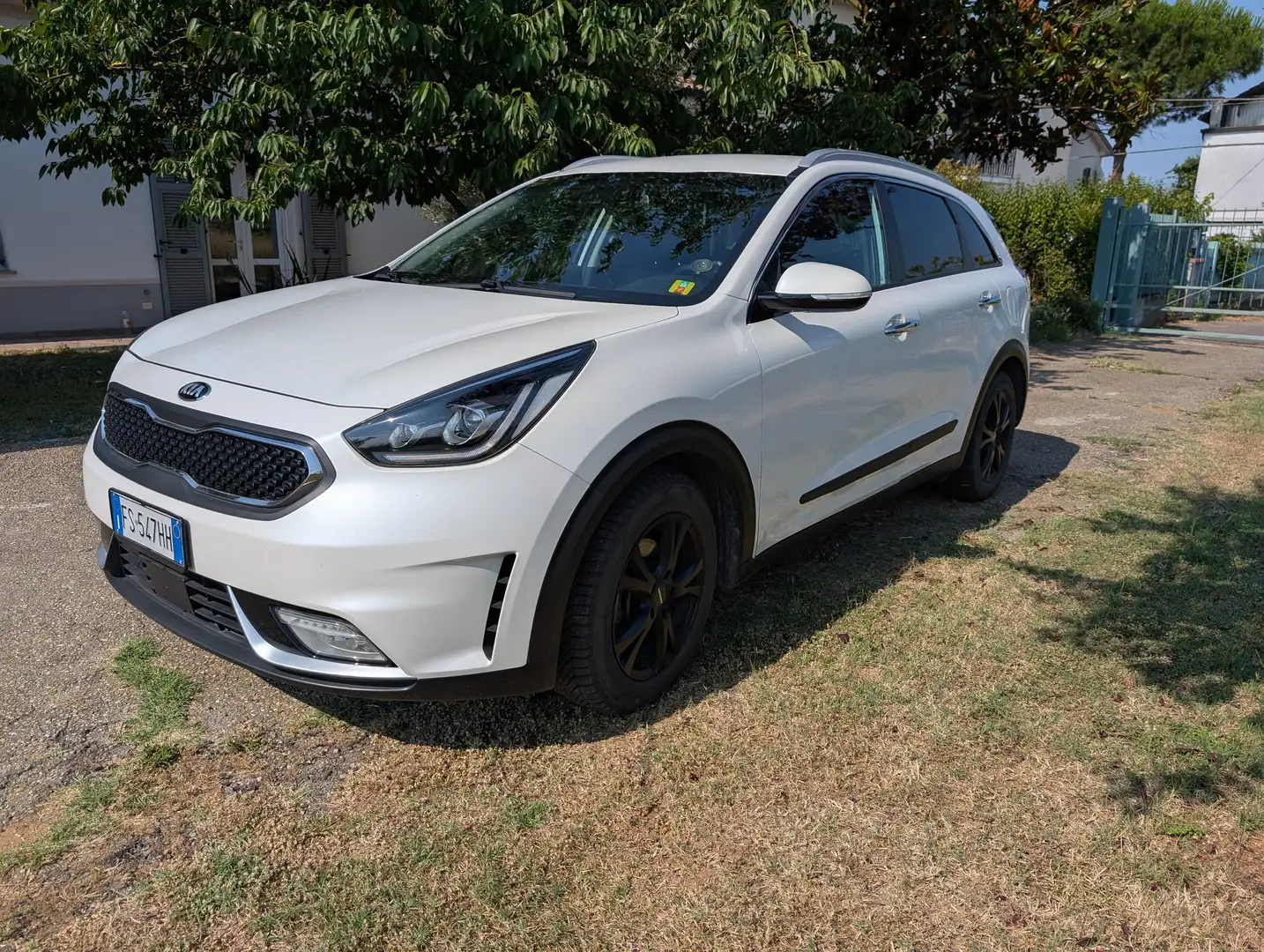Kia Niro Niro I 2018 1.6 gdi hev Energy dct my18 Bianco - 1