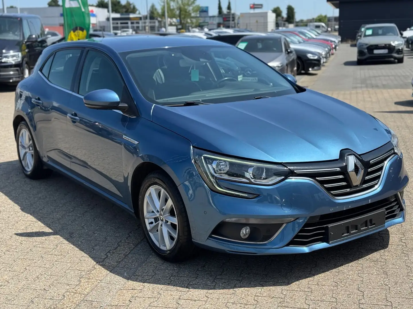 Renault Megane IV Lim. 5-trg. Intens Autom. Blau - 2