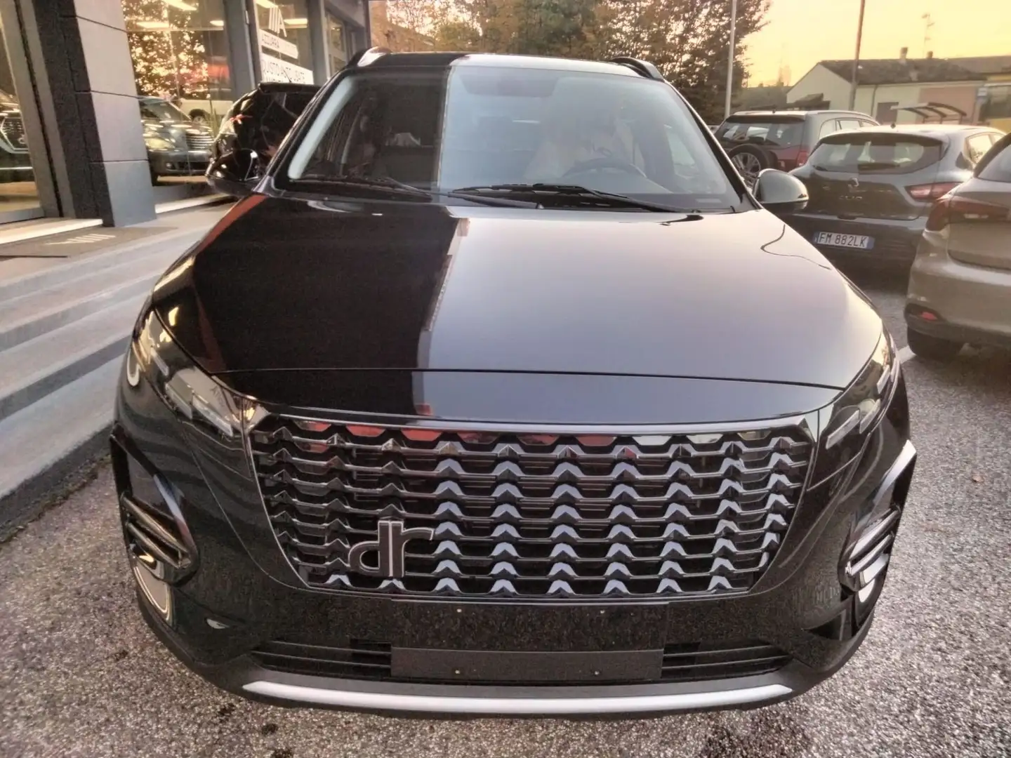 DR Automobiles DR3 dr3 1.5 Bi-Fuel GPL Collection *NEW MODEL* Schwarz - 2