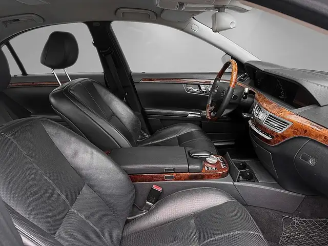 Mercedes-Benz S-Class view 8