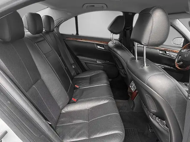 Mercedes-Benz S-Class view 11