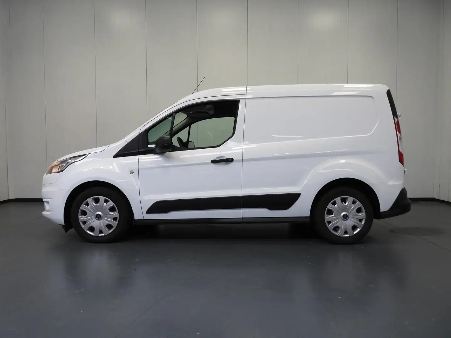 Ford Transit Connect 1.0 Ecoboost L1 Trend AIRCO/PDC/TREKHAAK! - 2