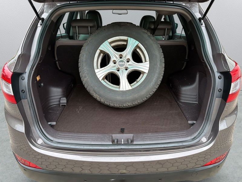 Hyundai iX35 Style AWD 1 HAND/8 FACH/SHZ/PDC/AHK — photo 9