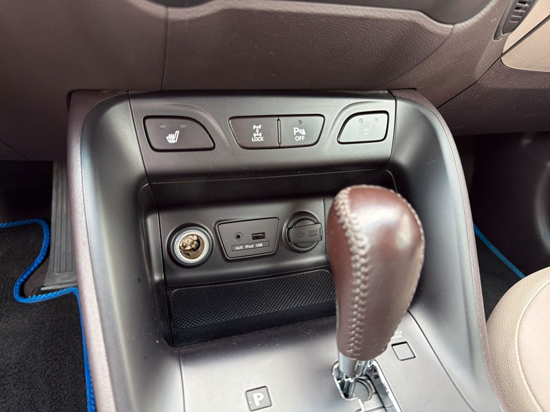 Hyundai iX35 Style AWD 1 HAND/8 FACH/SHZ/PDC/AHK — photo 14