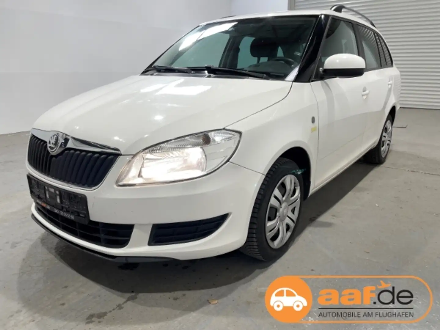 Skoda Fabia Combi Ambition Klima Tempomat Sitzheizung Weiß - 1