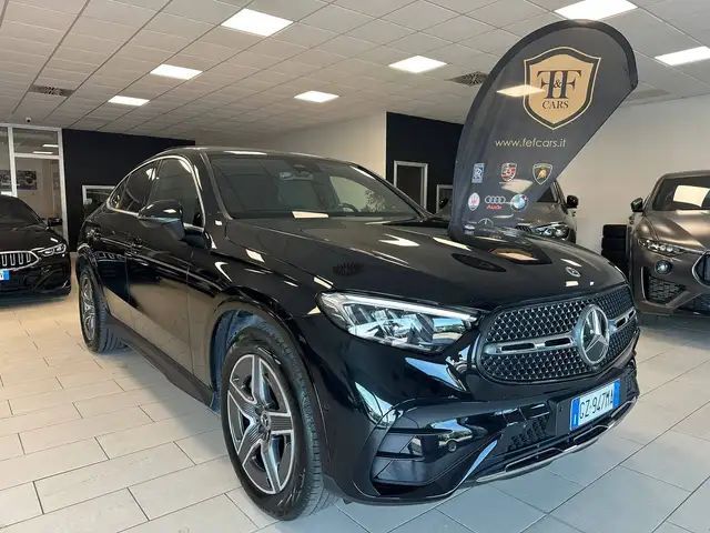 Mercedes-Benz GLC view 3