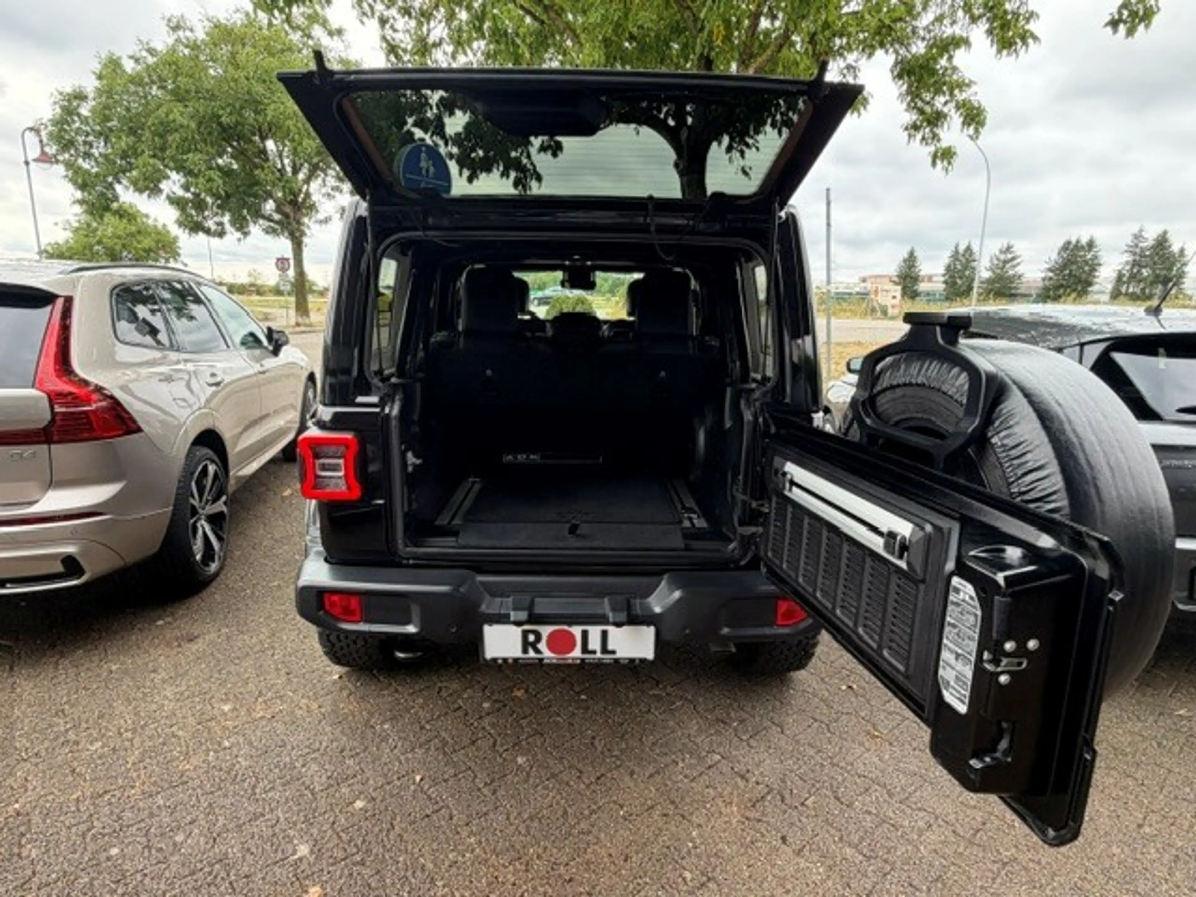 Jeep Wrangler UNLIMITED 2.0 T-GDI NIGHT EAGLE — photo 11
