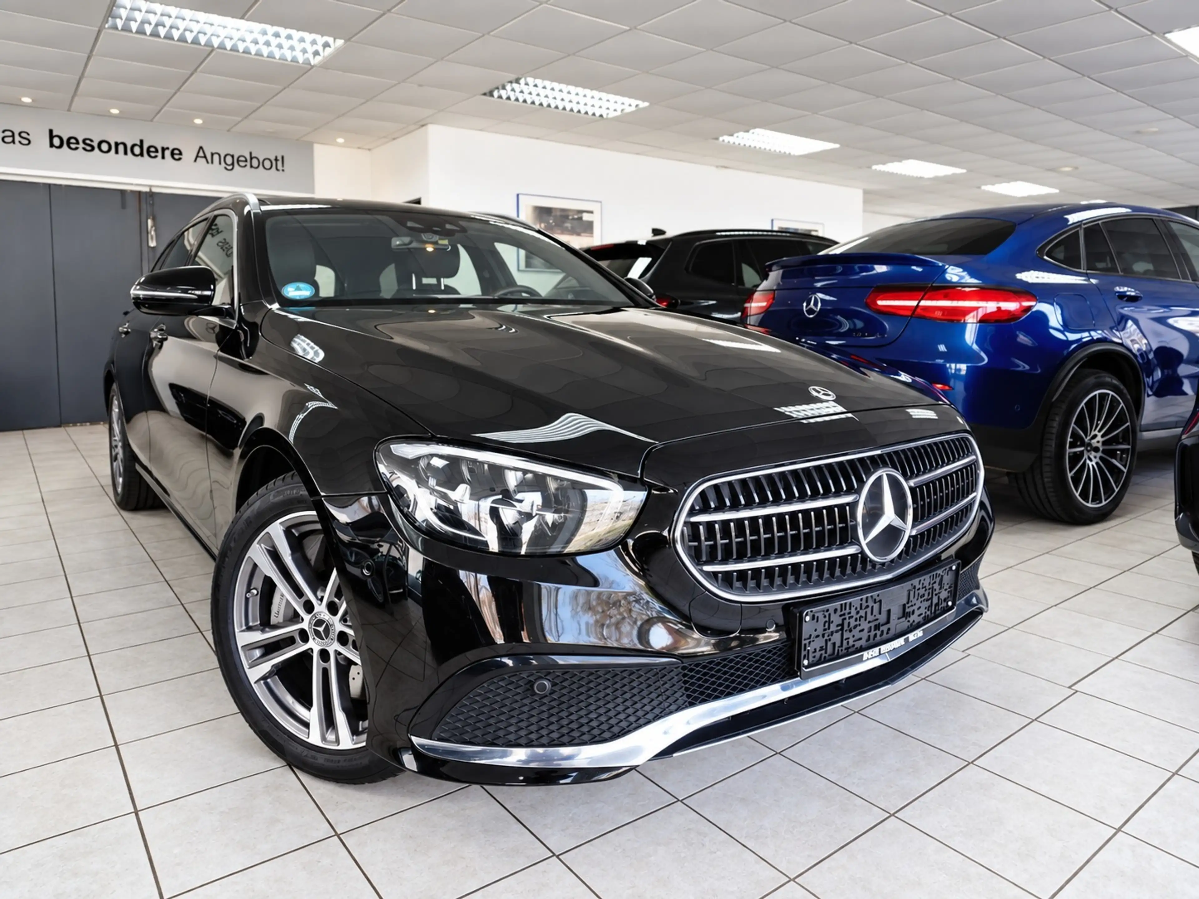 Mercedes-Benz E 400 d 4M Avantgarde BURM PANO SITZBELÜFT MBUX