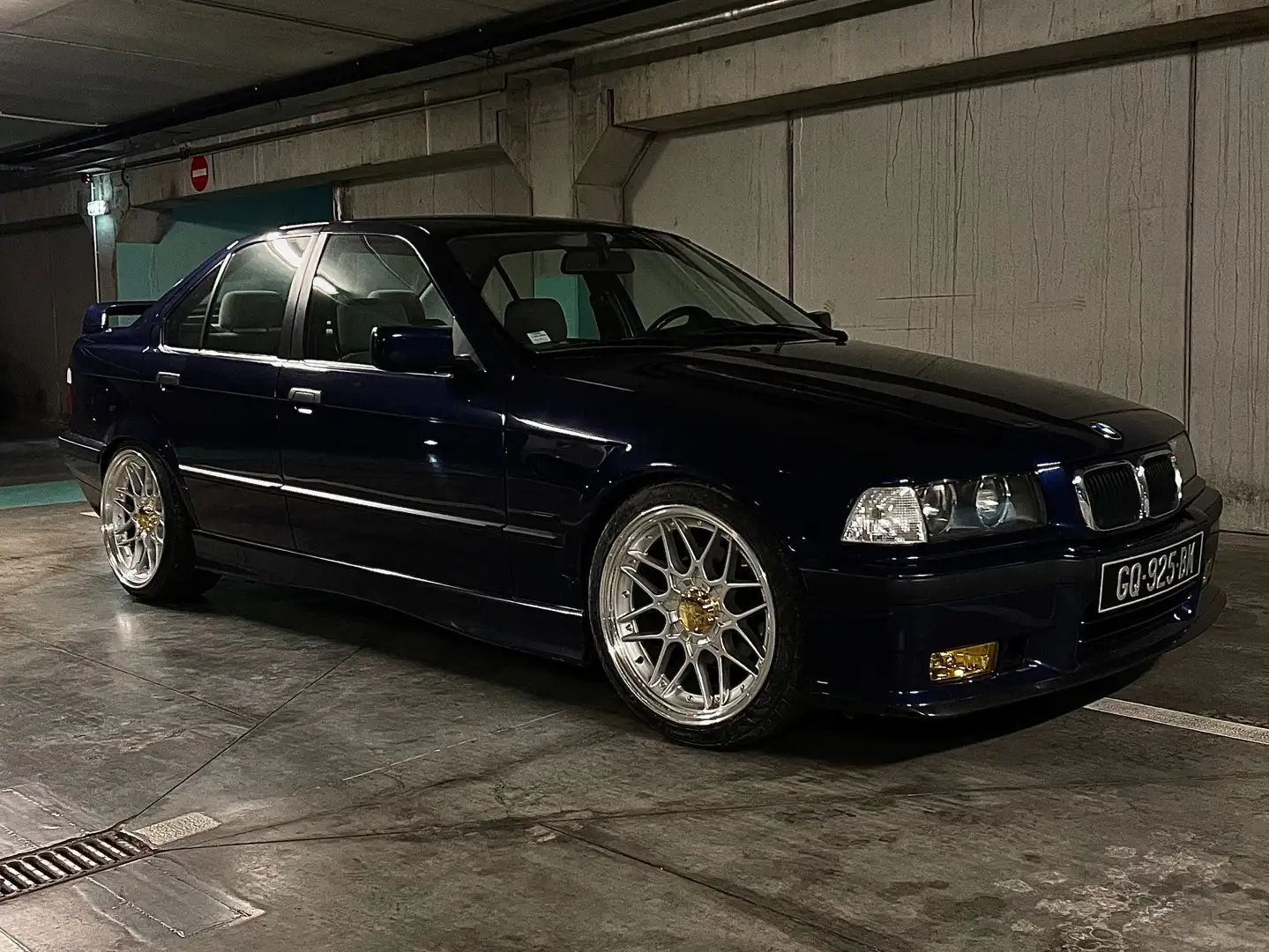 BMW 318 318i Albastru - 1