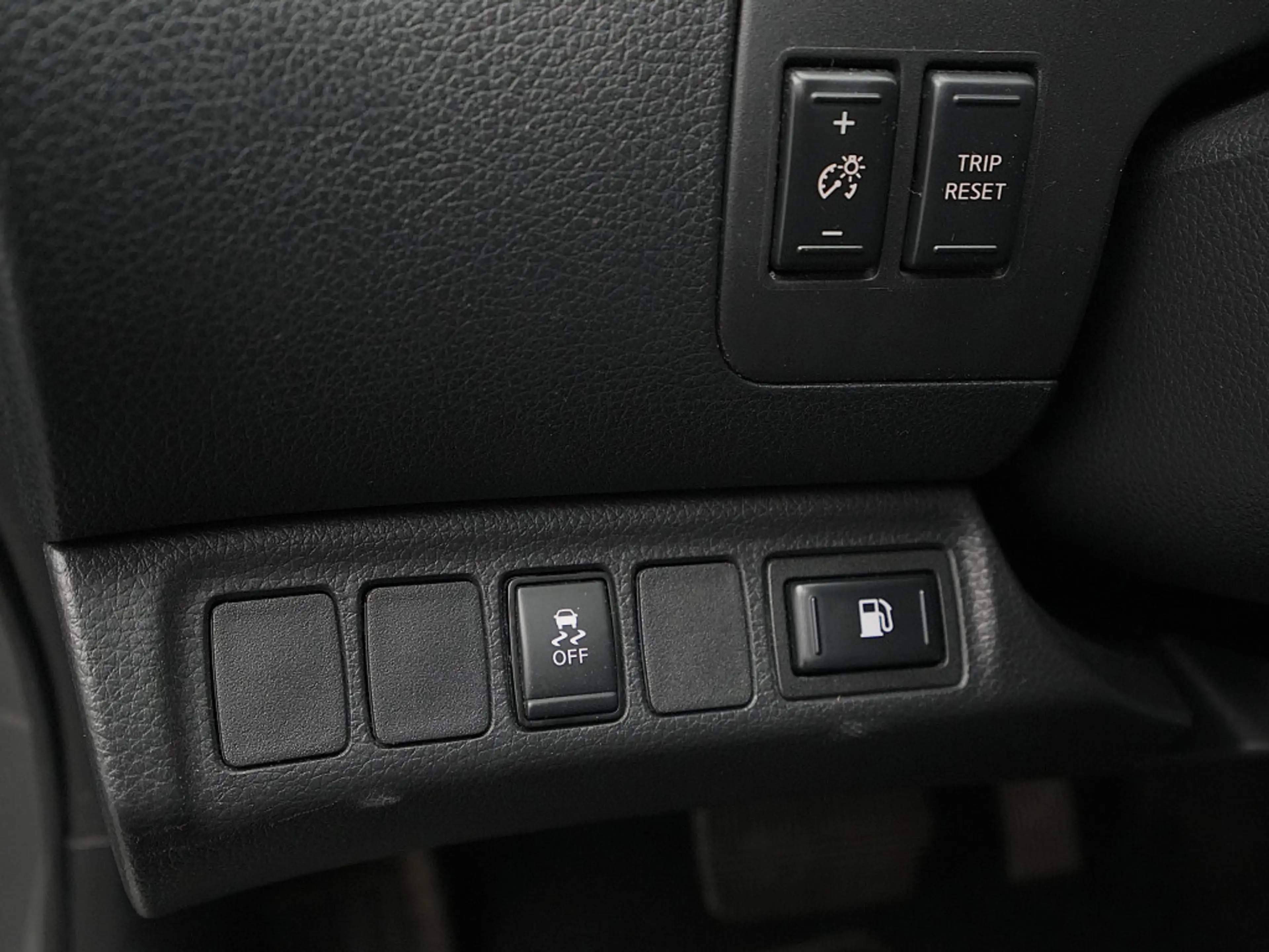 Nissan Navara Doka N-Guard 190PS Aut. 4x4 — photo 38