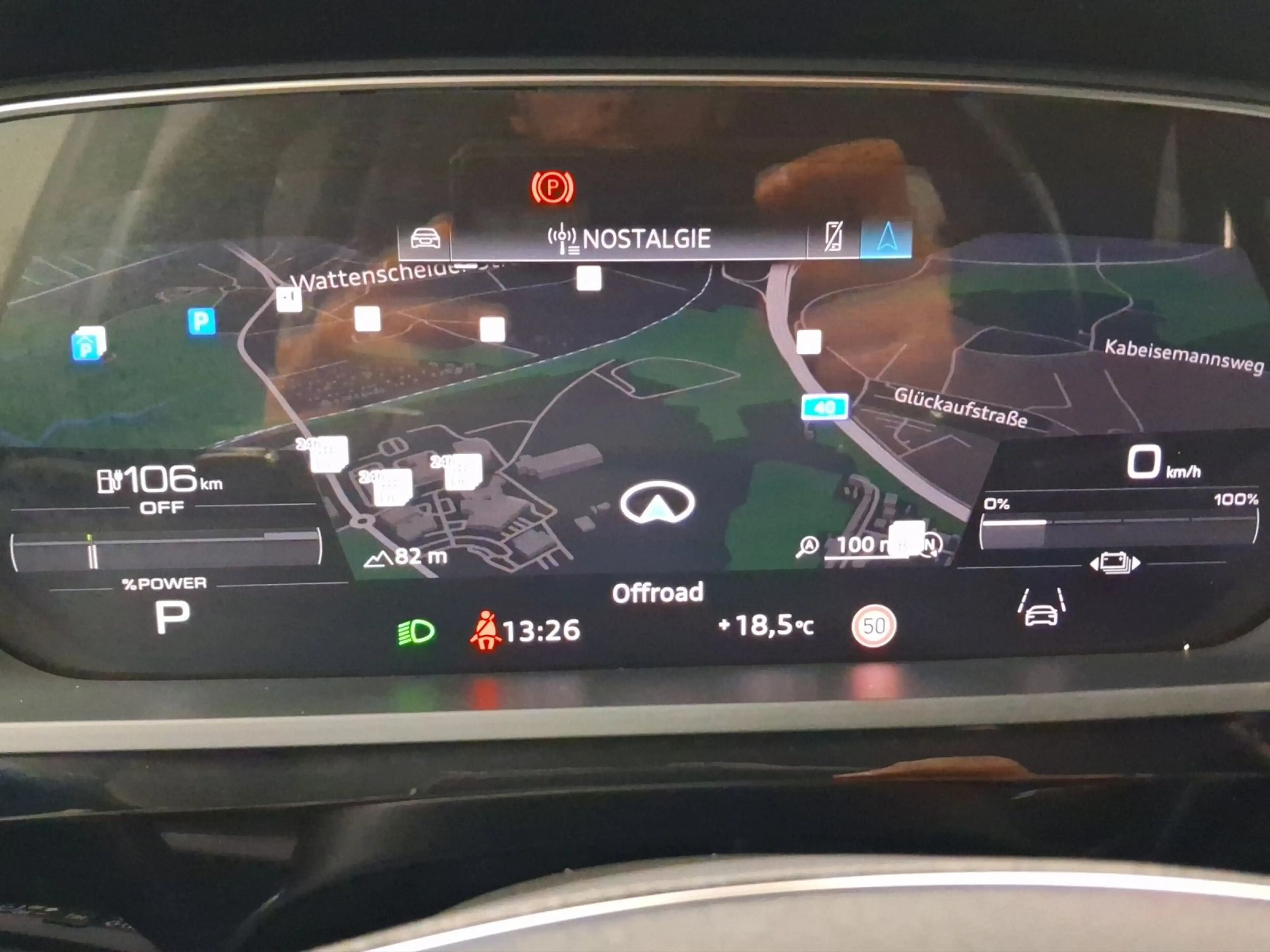 Audi Q8 e-tron 55 Q ADVANCED AHK STDHZG BuO OPS+ PDC+ — photo 10