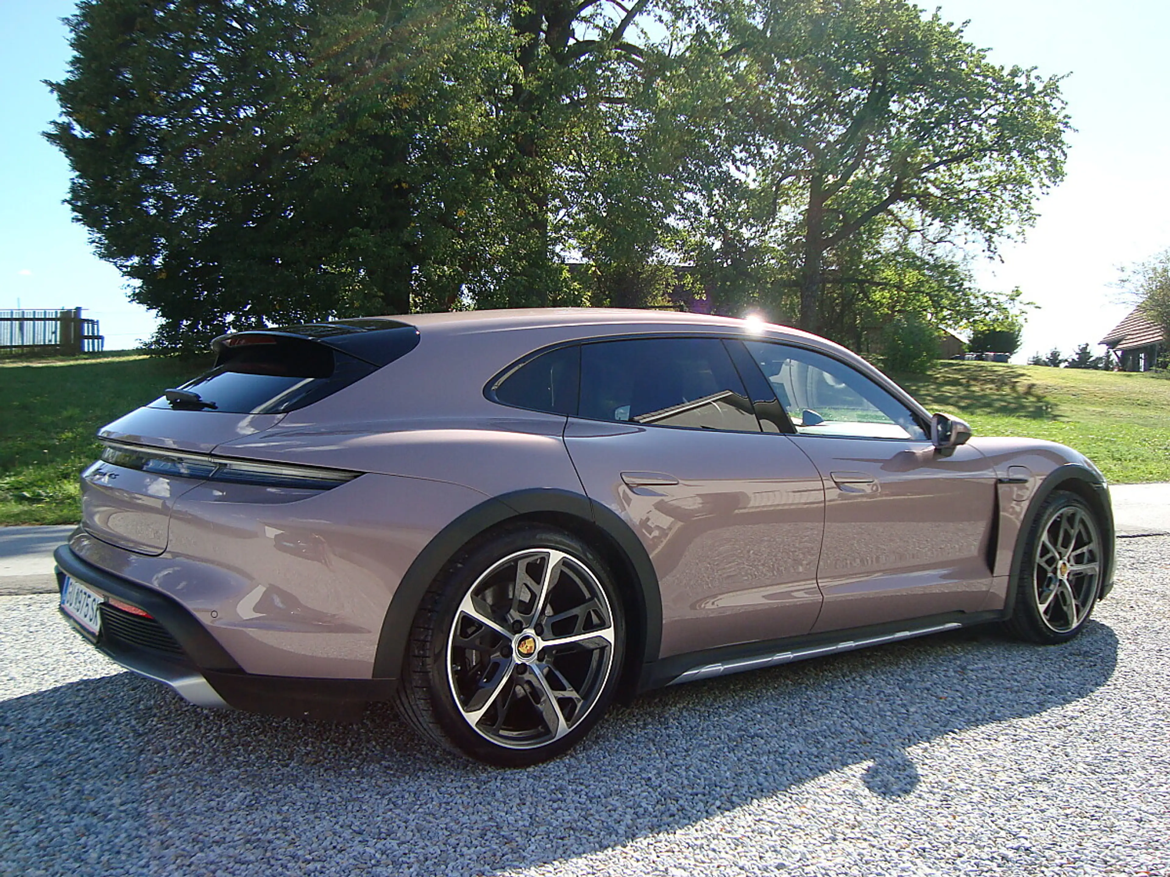 Porsche Taycan 4S Cross Turismo Exclusive Voll !! — photo 7