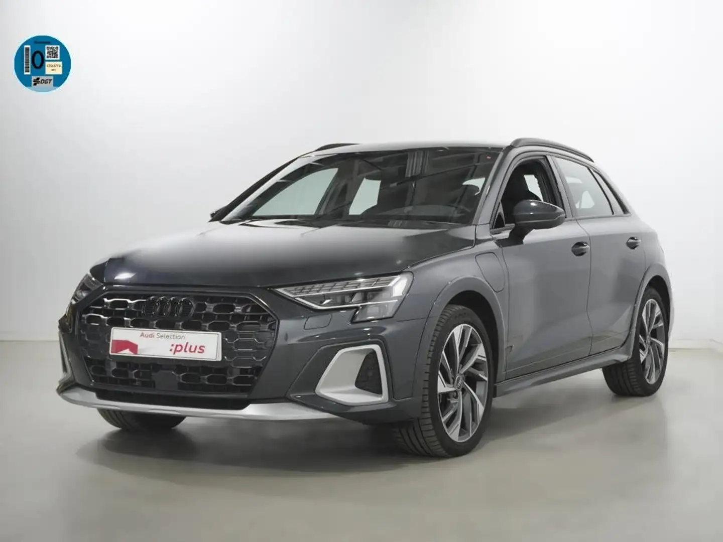 Audi A3 TFSIe Advanced S-tronic 150kW Gris - 1