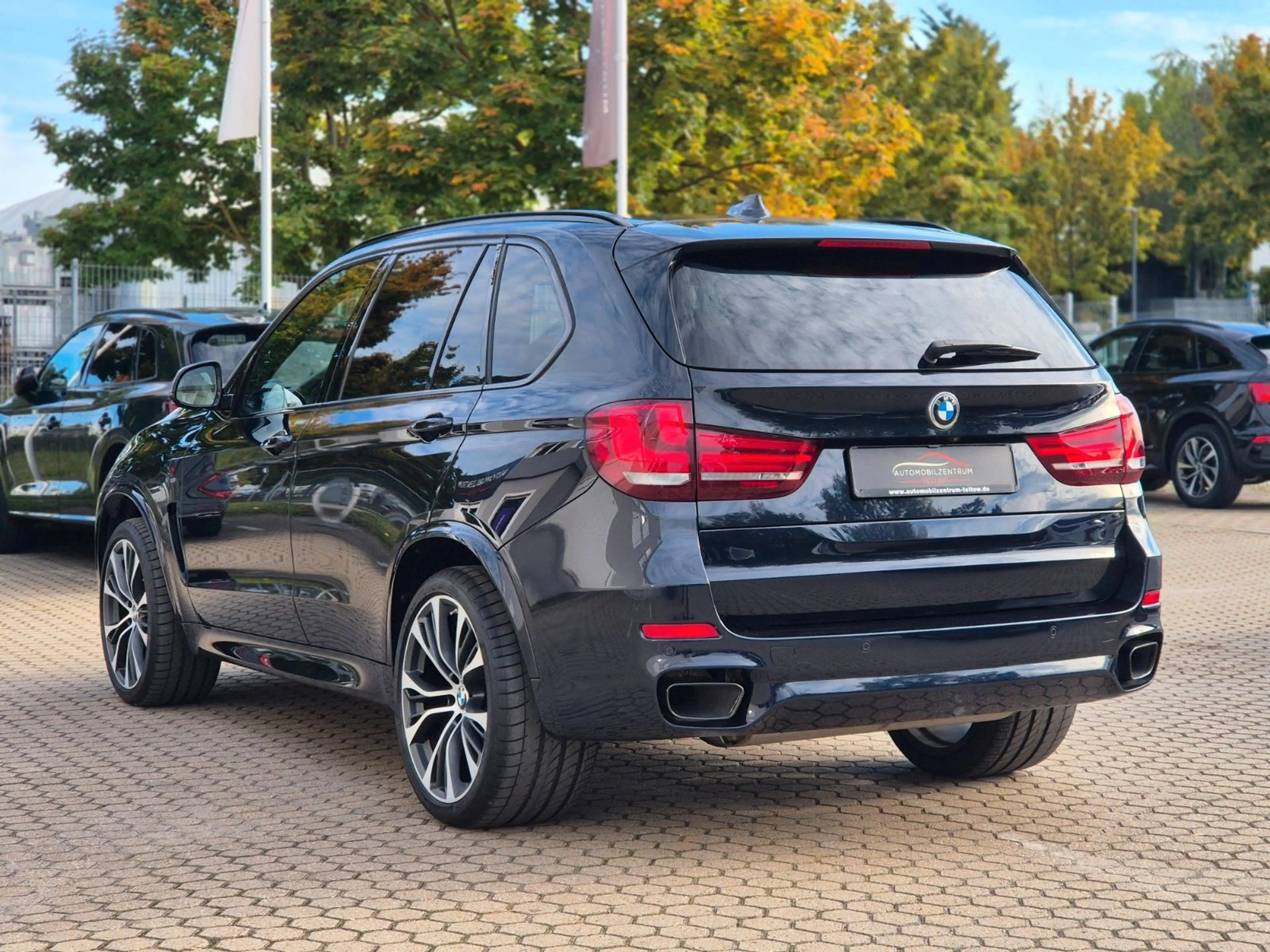 BMW X5 M50d Pano 360° 4 Zonen ACC Adaptives Fahrwerk — photo 8