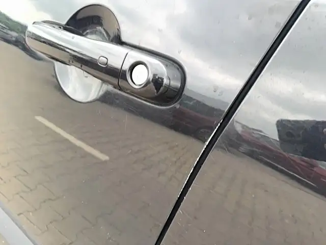 Jeep Renegade view 9