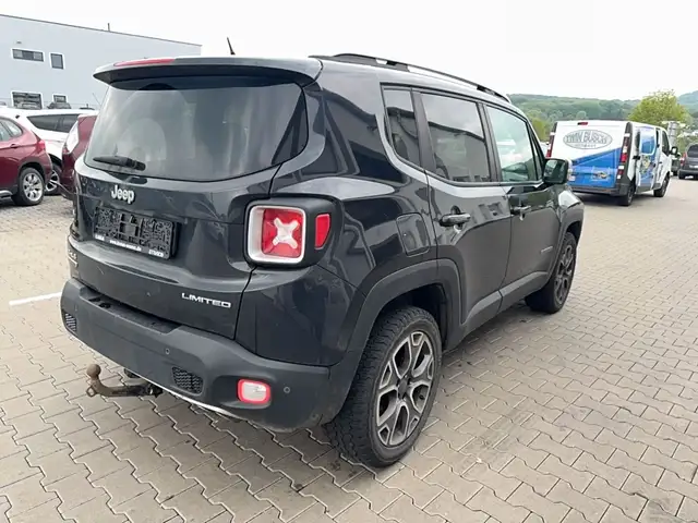Jeep Renegade view 6