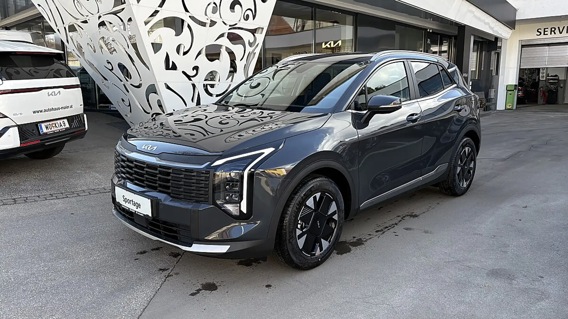Kia Sportage 1,6 TGDI Silber Grau - 1