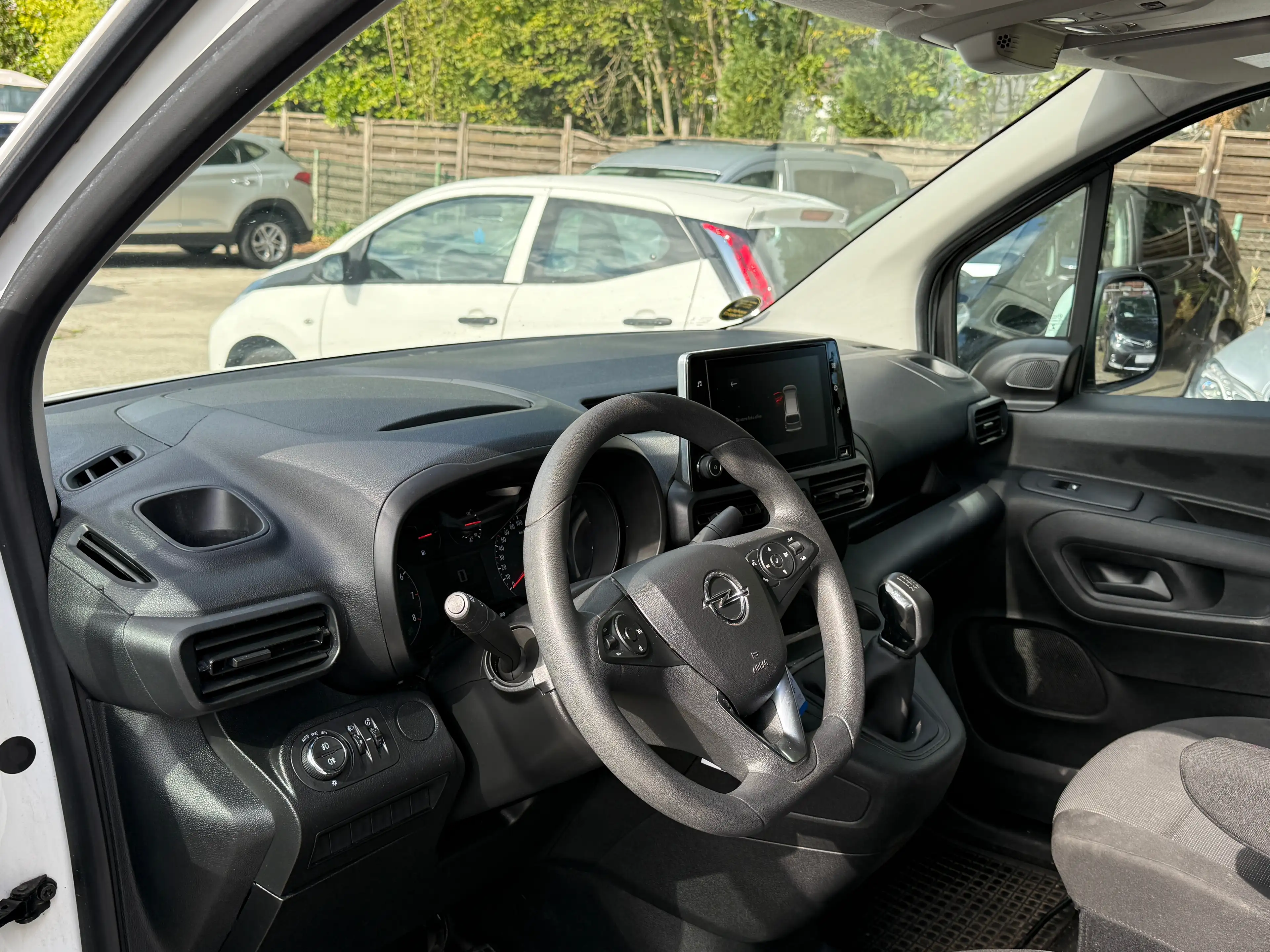 Opel Combo 1.5 D Edition*Navi*Kamera*AHK* — photo 9