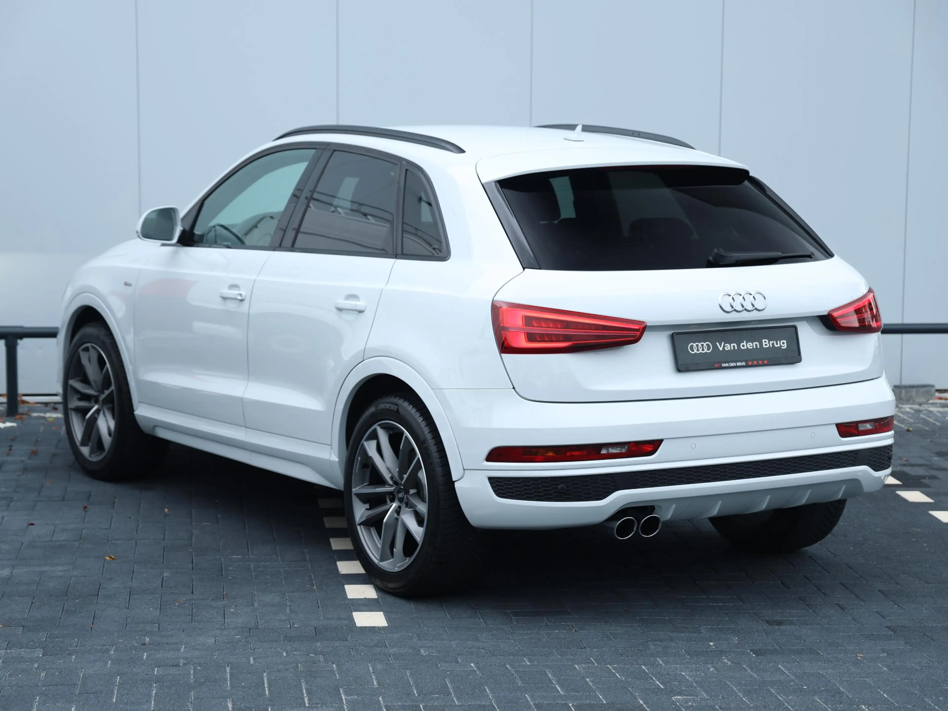 Audi Q3 1.4 TFSI CoD Adrenalin | Automaat | Navi | 19'' ve — photo 12