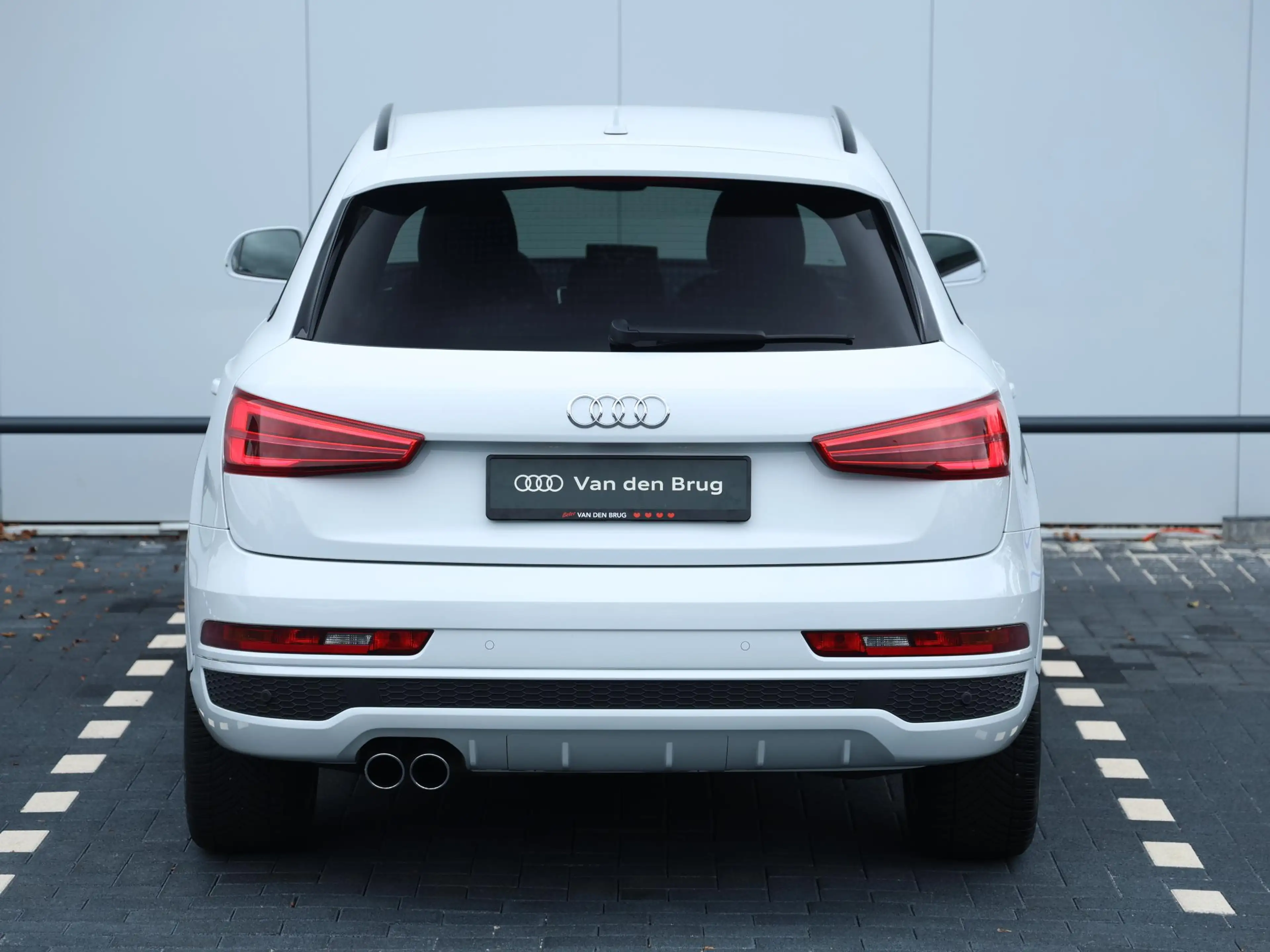 Audi Q3 1.4 TFSI CoD Adrenalin | Automaat | Navi | 19'' ve — photo 6