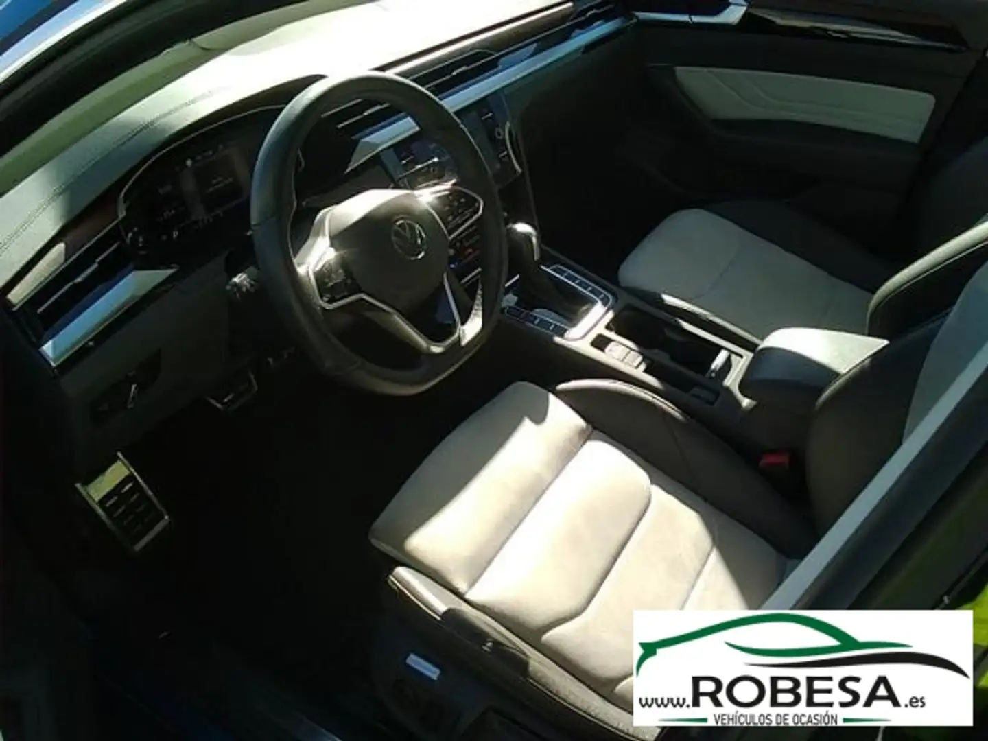 Volkswagen Arteon 2.0TDI Elegance DSG7 110kW Azul - 2