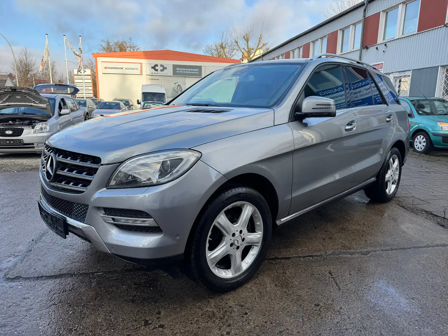 Mercedes-Benz ML 350 ML 350 CDI BlueTec Grau - 1