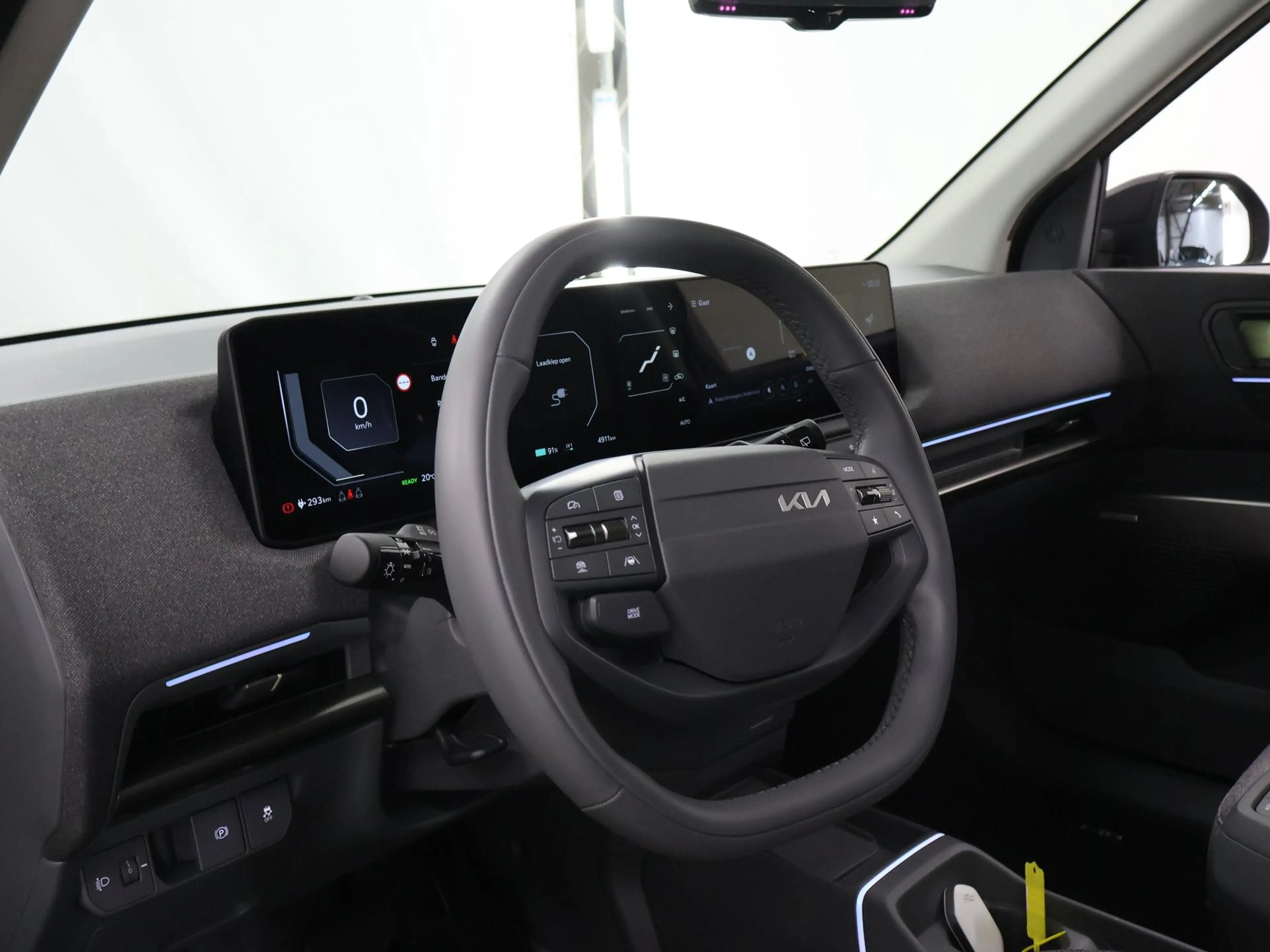 Kia EV2 Plus Advanced 42.2 kWh | Glazen schuif-/kanteldak — photo 7