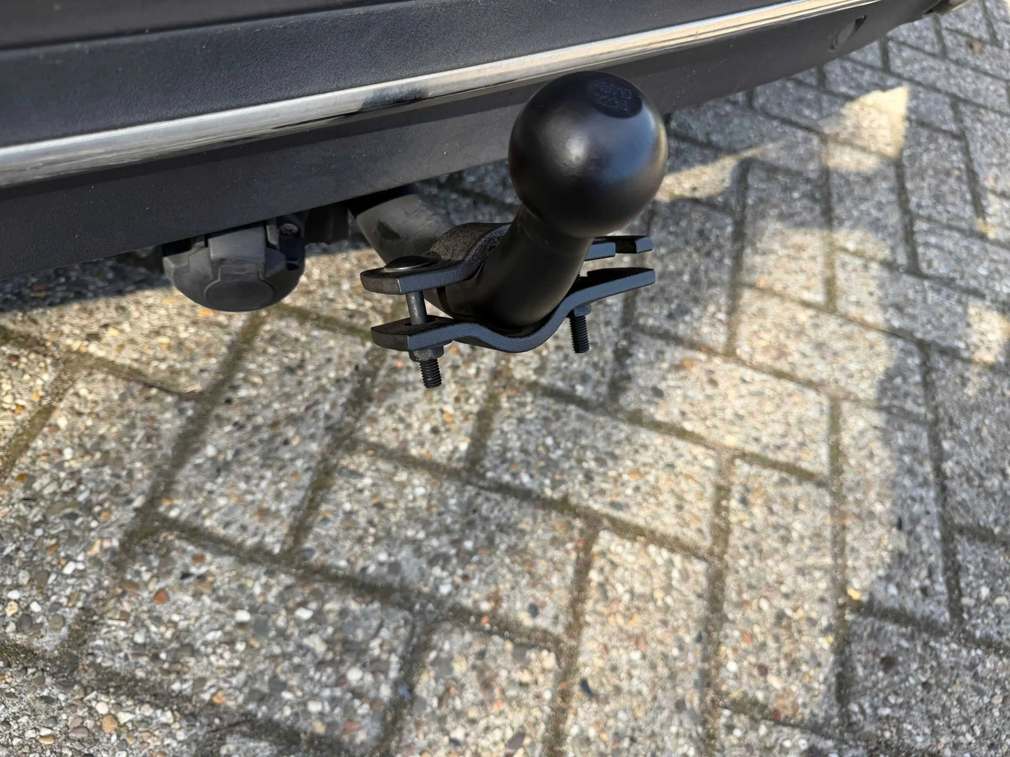 Mercedes-Benz E 200 Estate Premium, Luchtvering, Trekhaak, 4 seizoenen — photo 28