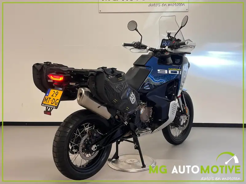 Husqvarna Norden 901 - foto 3