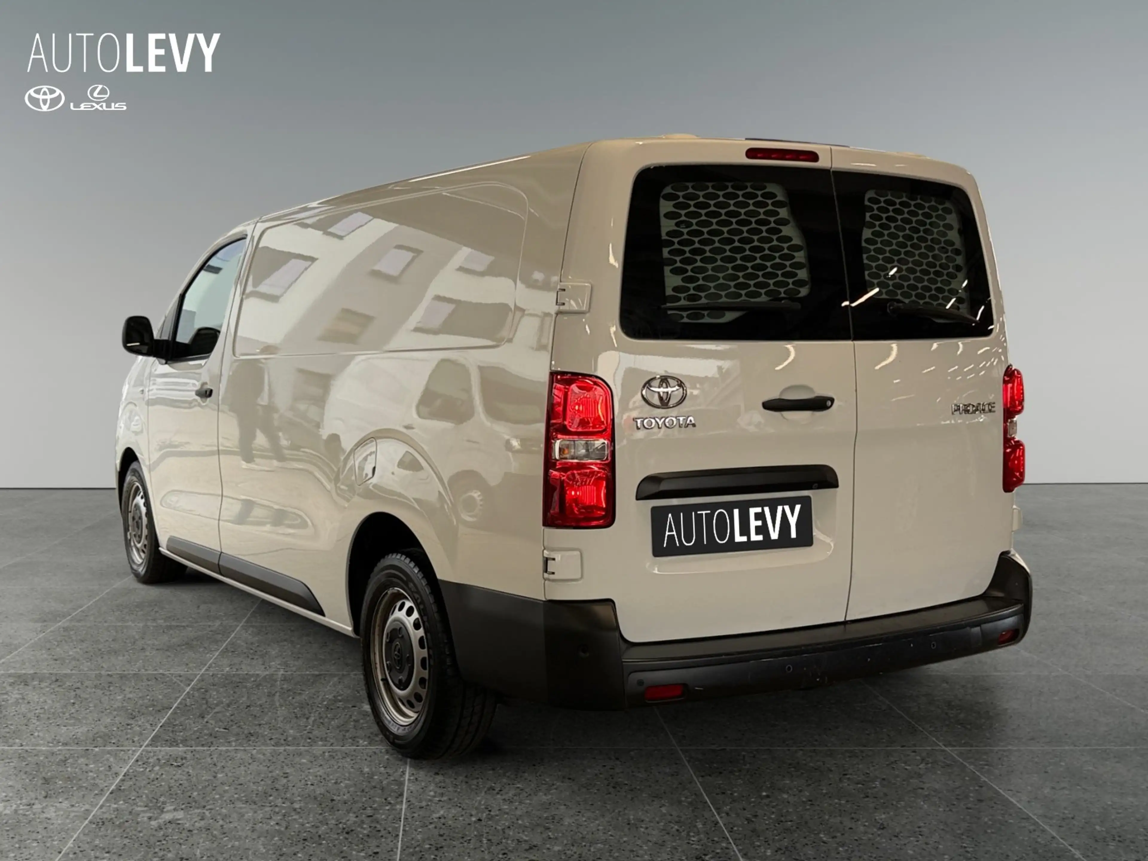 Toyota Proace Verso 2.0 D L2 Meister +Navi+Kamera+Kasten — photo 4