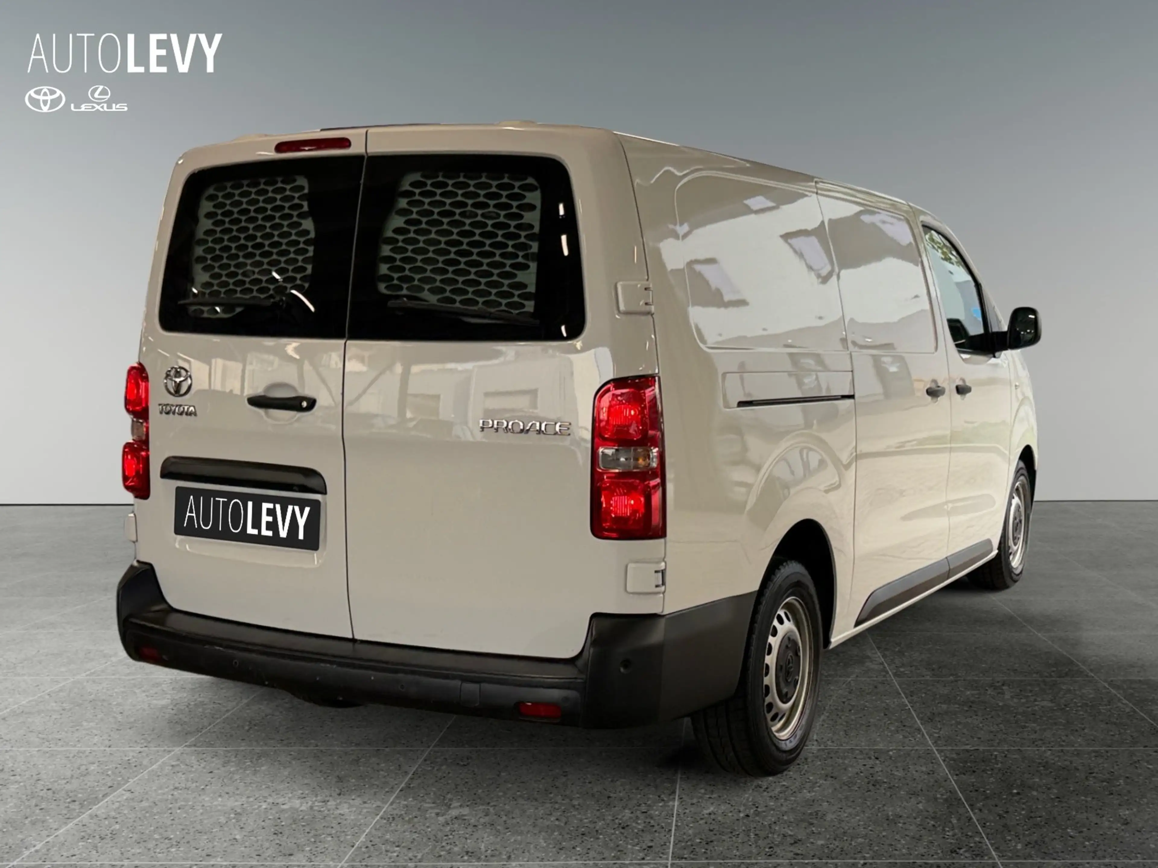 Toyota Proace Verso 2.0 D L2 Meister +Navi+Kamera+Kasten — photo 6