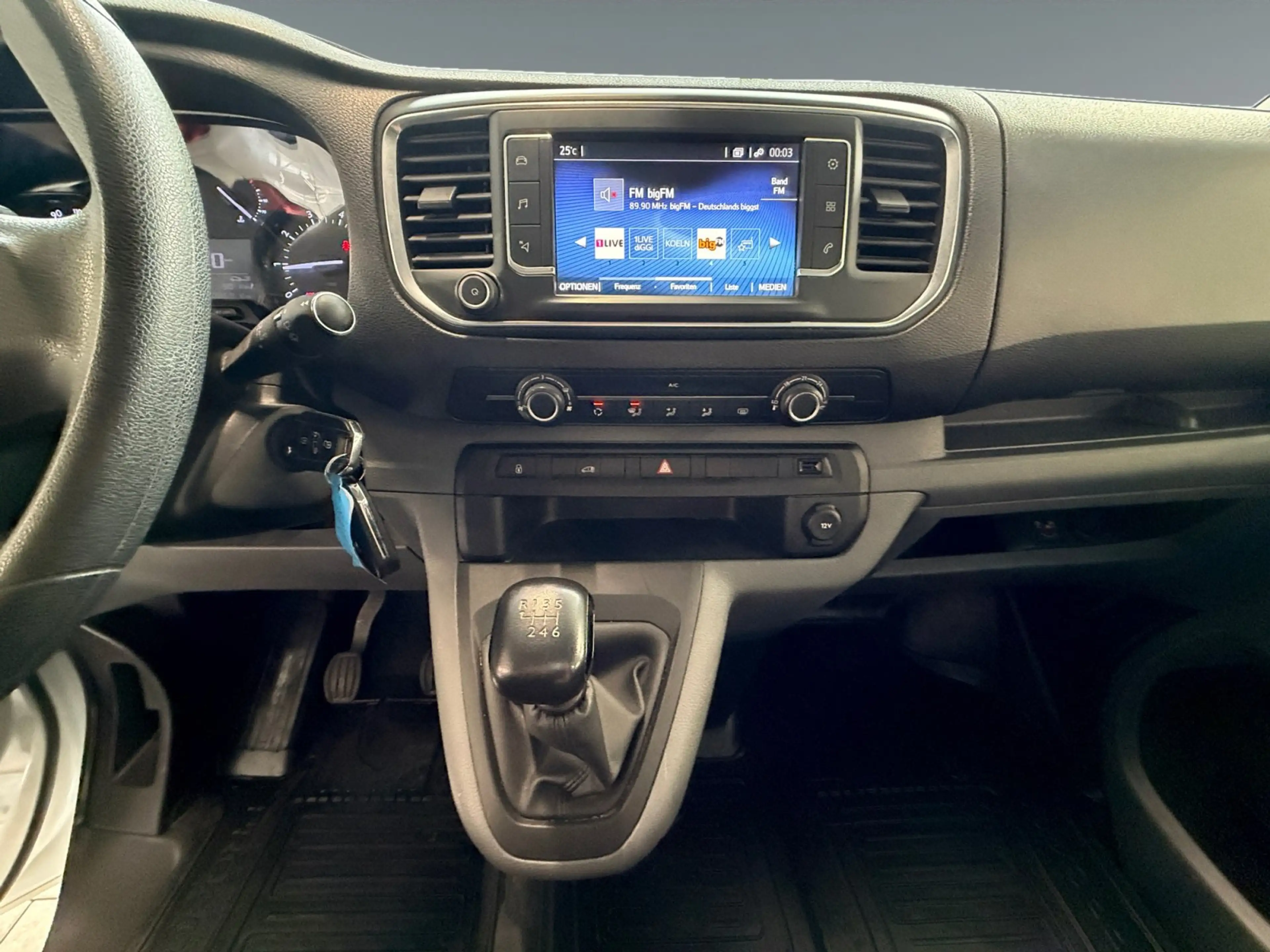 Toyota Proace Verso 2.0 D L2 Meister +Navi+Kamera+Kasten — photo 11