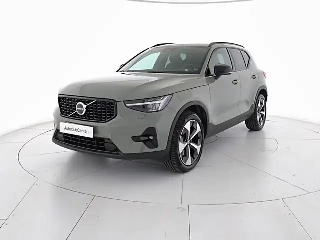 Volvo XC40 2.0 b4 Ultimate Dark