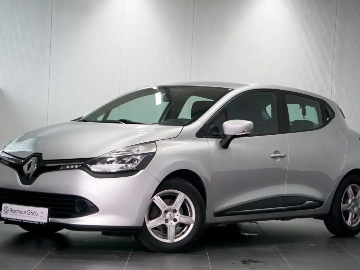 Renault Clio Renault  Dynamique 1.2 5-Gang Bluetooth Navi Grau - 2