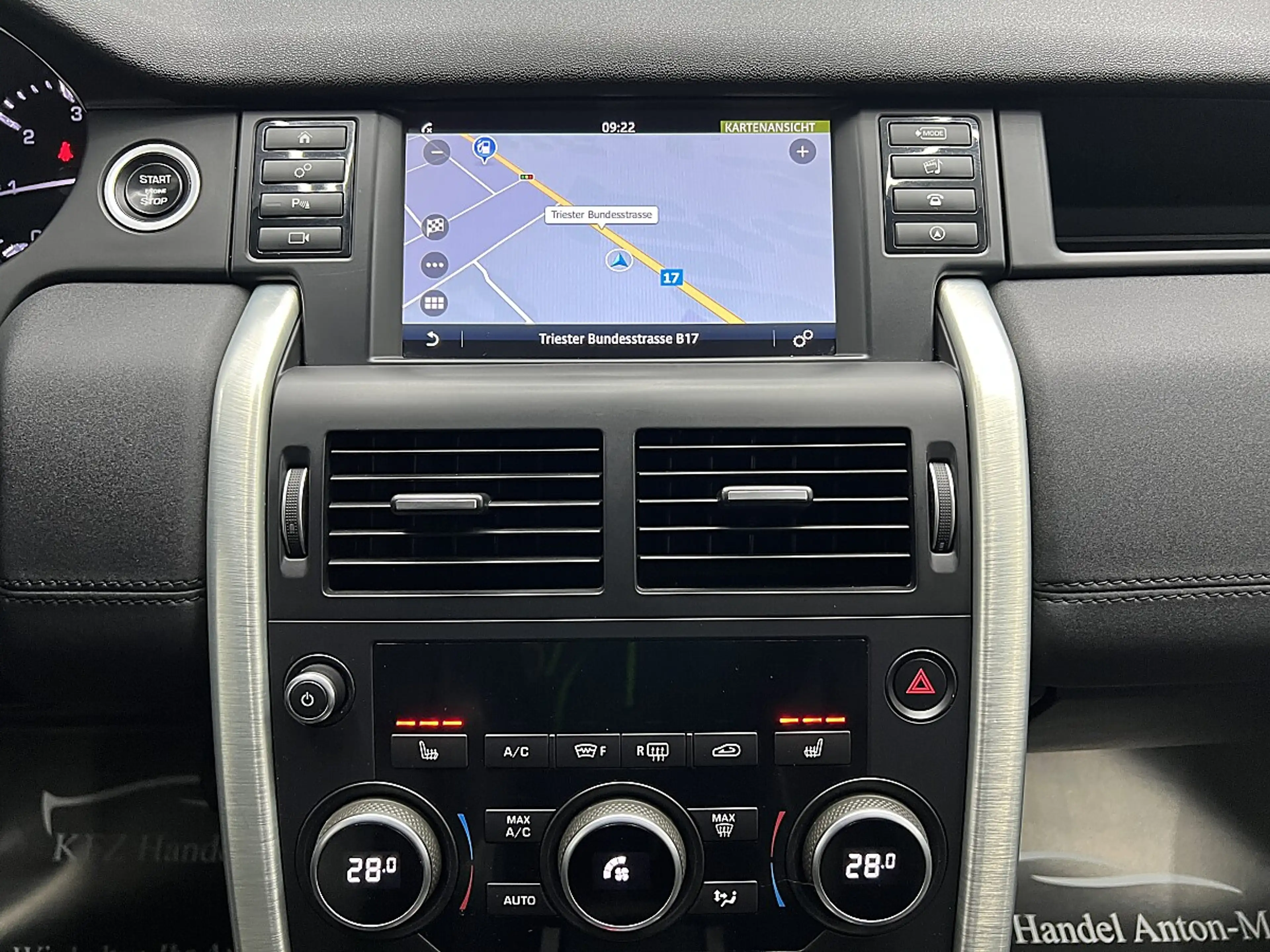 Land Rover Discovery Sport 2,0 SD4 4WD HSE Aut. * SOFORT FINANZIERUNG & EI... — photo 13