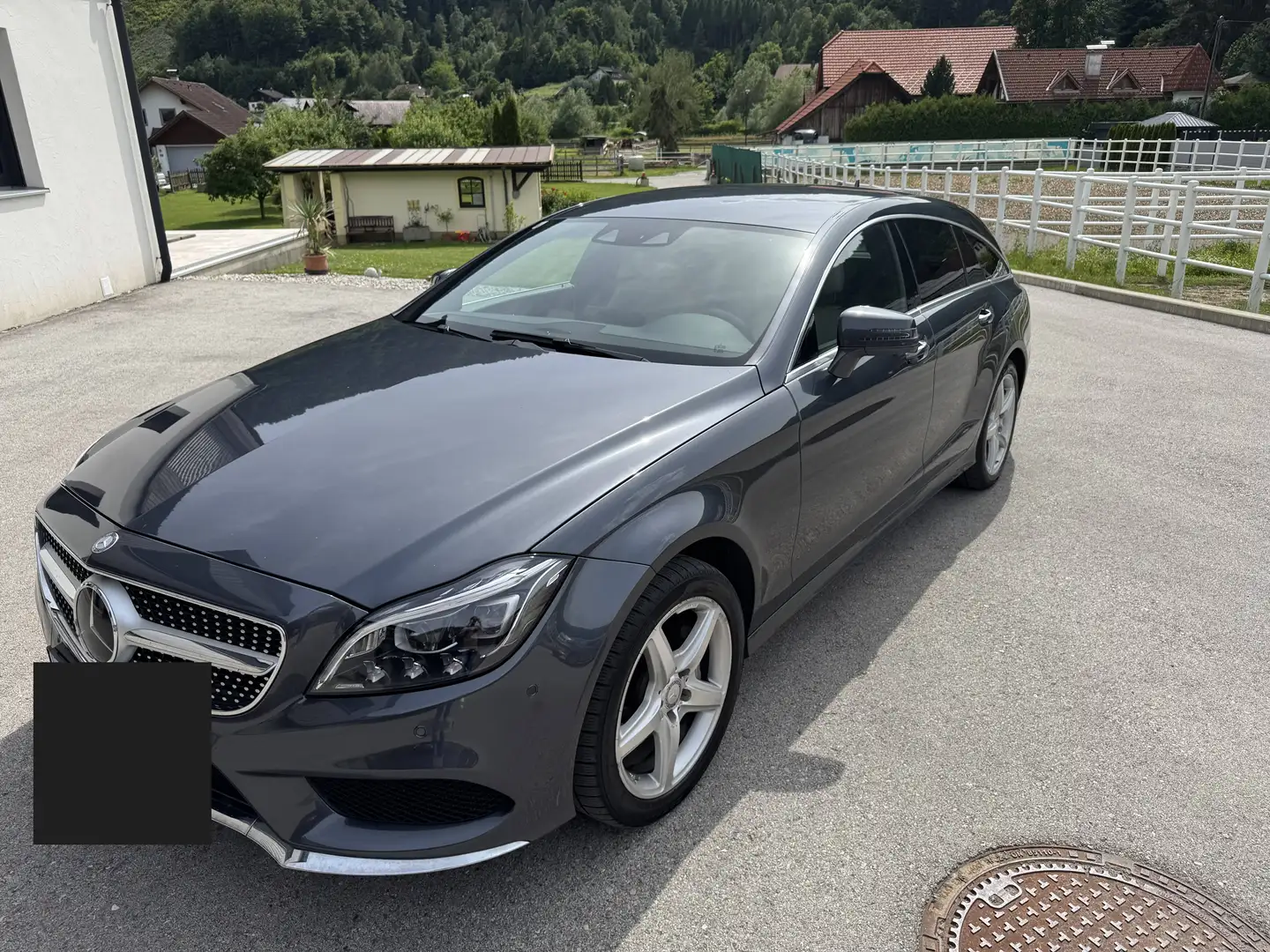Mercedes-Benz CLS 350 CLS 350 d 4MATIC Shooting Brake Aut. Grau - 1