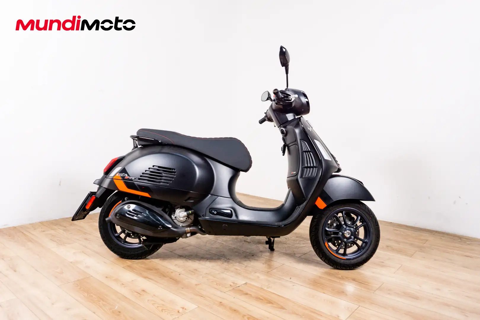 Vespa GTS 310 - 1