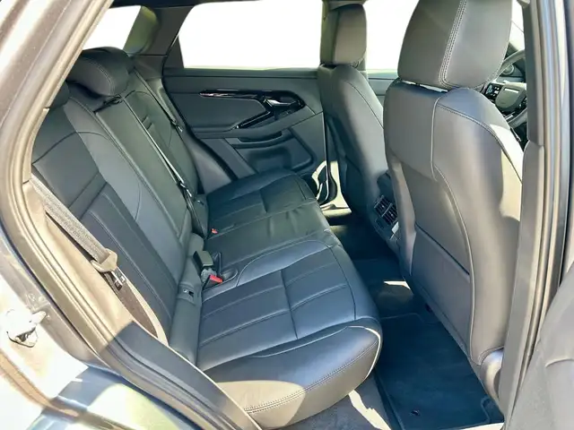 Land Rover Range Rover Evoque view 5